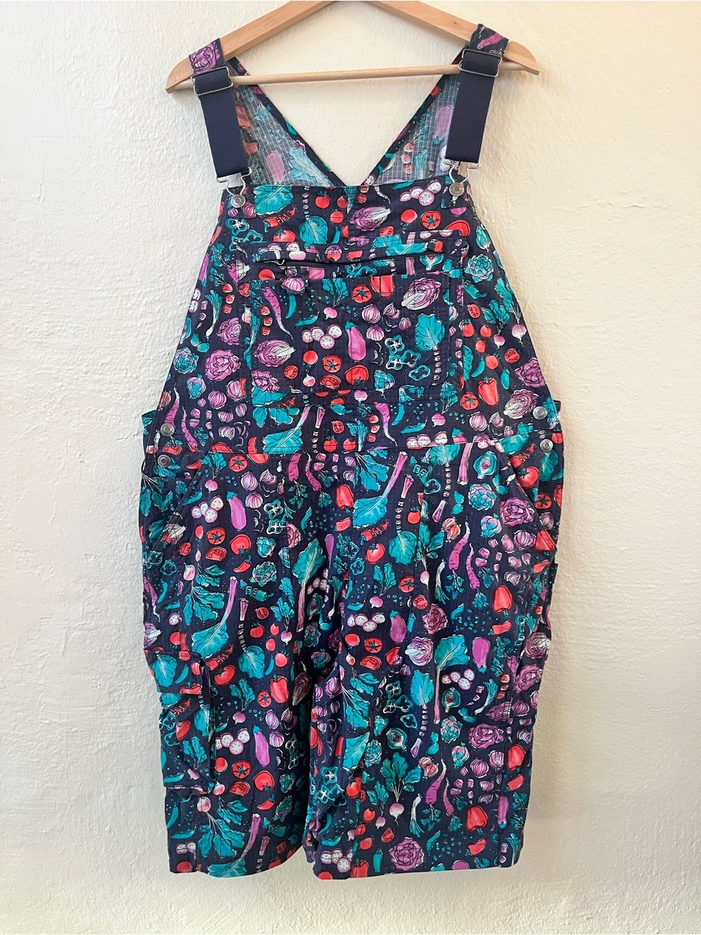 Duluth Trading Garden Overalls, Women's XXL - Teal & Purple
